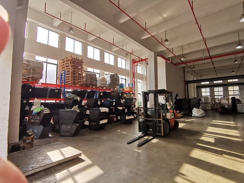 Jak dostarczamy rozwiązania w zakresie elementów złącznych dla projektów globalnych